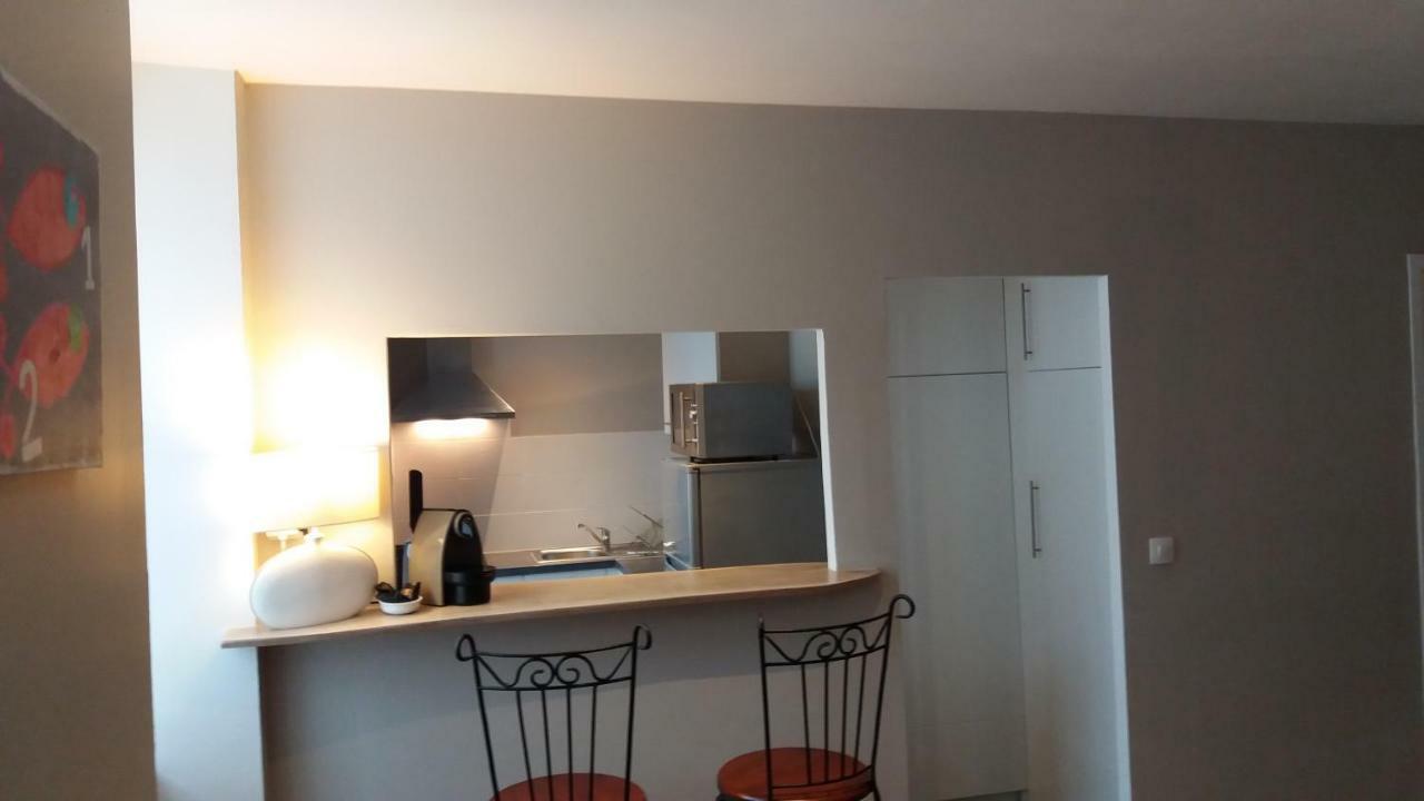 Lesneven Appart Nuitee Zewnętrze zdjęcie